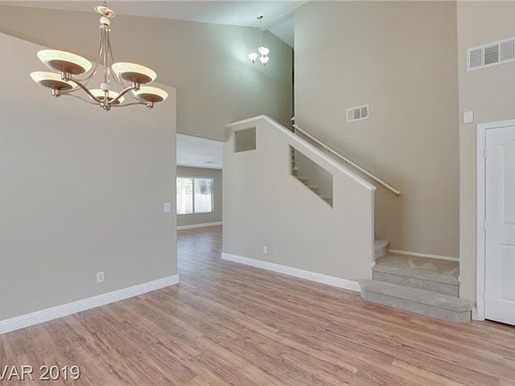 5th image of 8104 Twin Buttes Ave