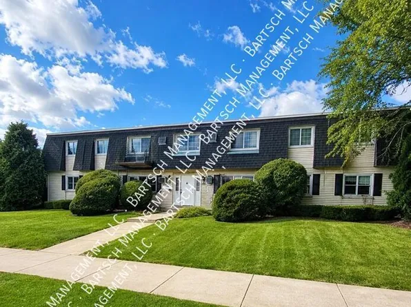 2045-2055 1st Ave, Grafton, WI 53024