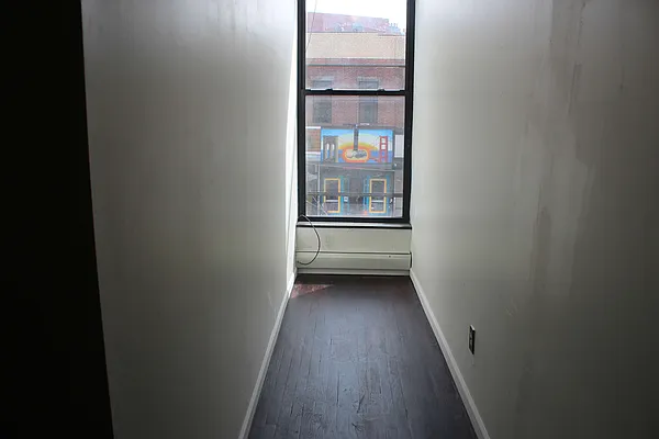 Rented by U2Apartment LLC | media 46