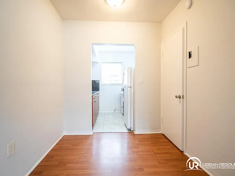 7315 Harding Ave #15 — Photo 8
