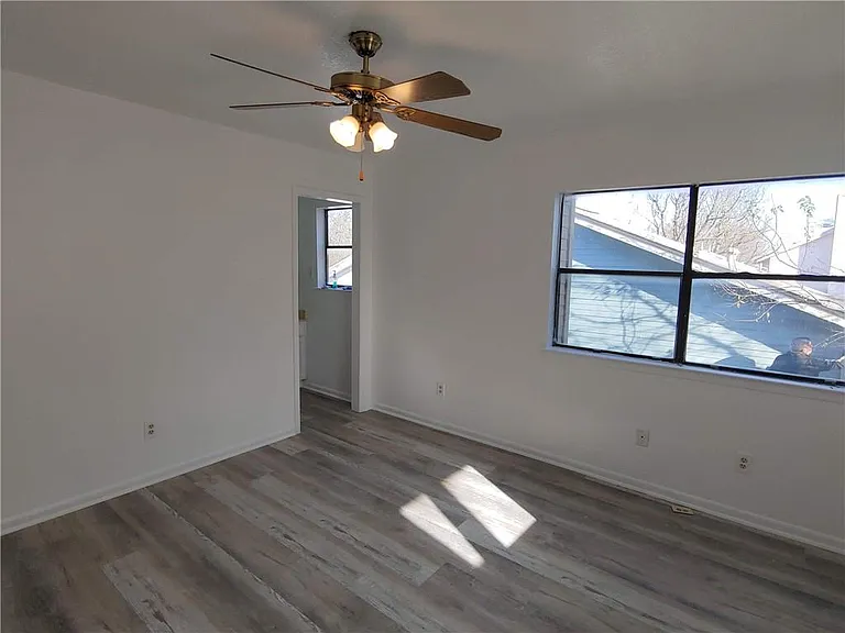 13353 Water Oak Ln #A — Photo 8
