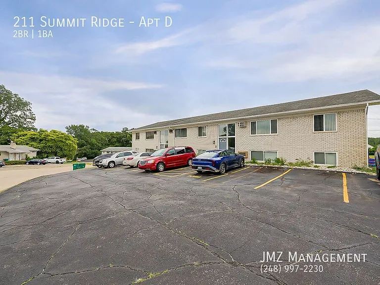 211 Summit Rdg #D — Photo 26