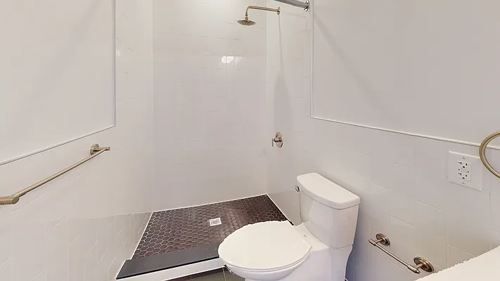 Rented by Bond New York | media 6