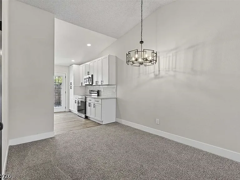 6529 Pinon Pine Way — Photo 24