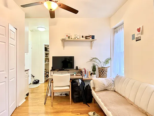 Rented by Compass | media 6