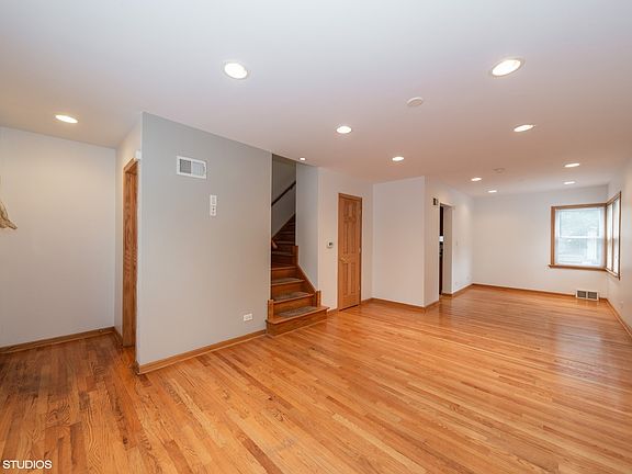 4th image of 225 S Maple Ave APT A