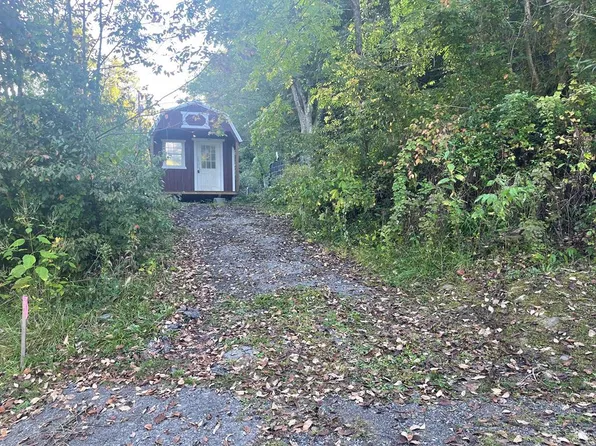 1062 Holiday Rd, Rowe, VA 24646