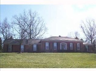 124 Valley View Dr, Ligonier, PA 15658