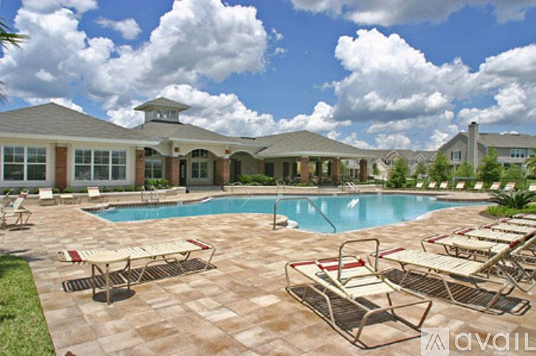 2nd image of 8301 Hedgewood Dr