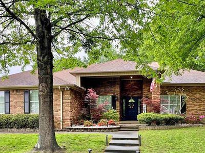 141 Arizona Ave, Wake Village, TX, 75501