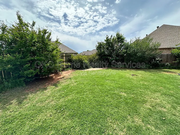 1440 W Agate Way — Photo 23