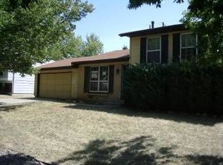 2590 S Kittredge Ct, Aurora, CO 80013