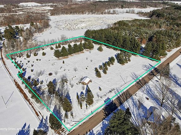 3rd image of 8846 COUNTY ROAD N