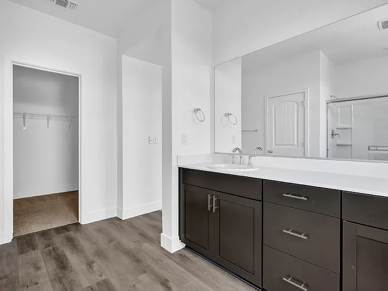 5301 E Commerce Way #34103 — Photo 20