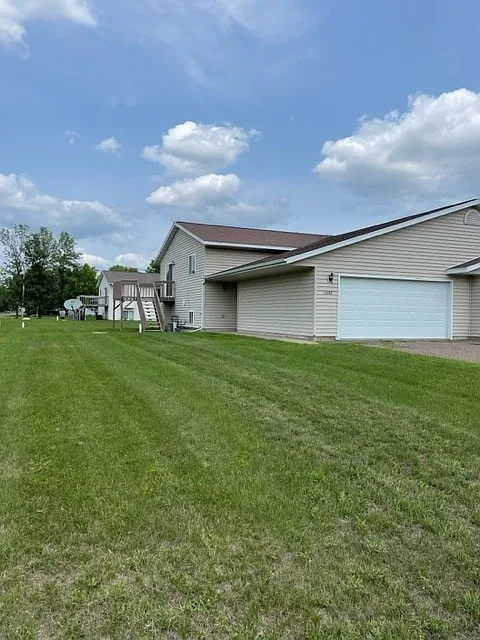 3 bed, 1890 sqft, $1,425 — Photo 1