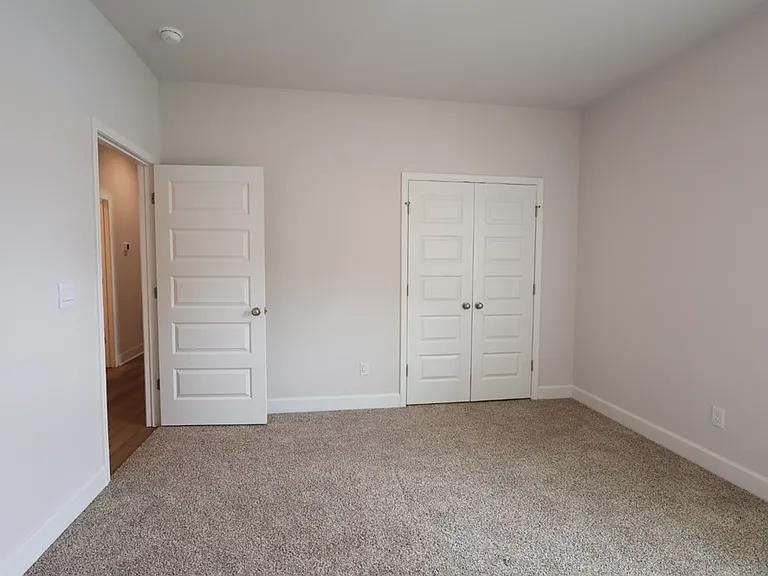 2017 Tottenham Dr — Photo 21