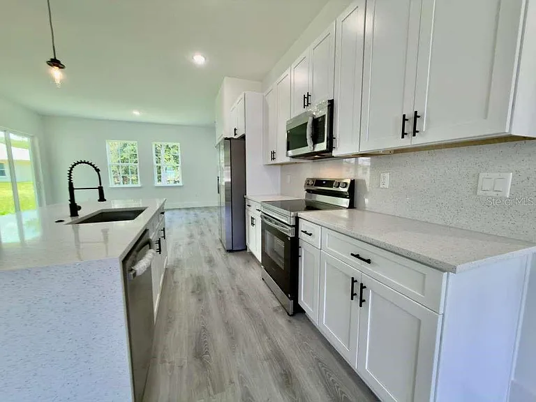 15775 SW 59th Avenue Rd — Photo 18