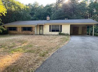 3619 Woodland Rd, Longview, TX 75602