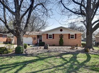2142 S Hilton Ave, Springfield, MO 65807