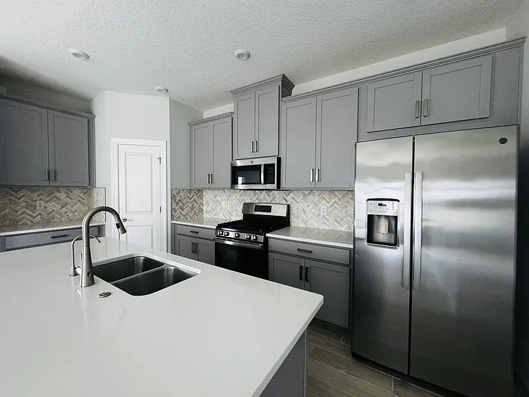 11035 Devonbridge Dr — Photo 39