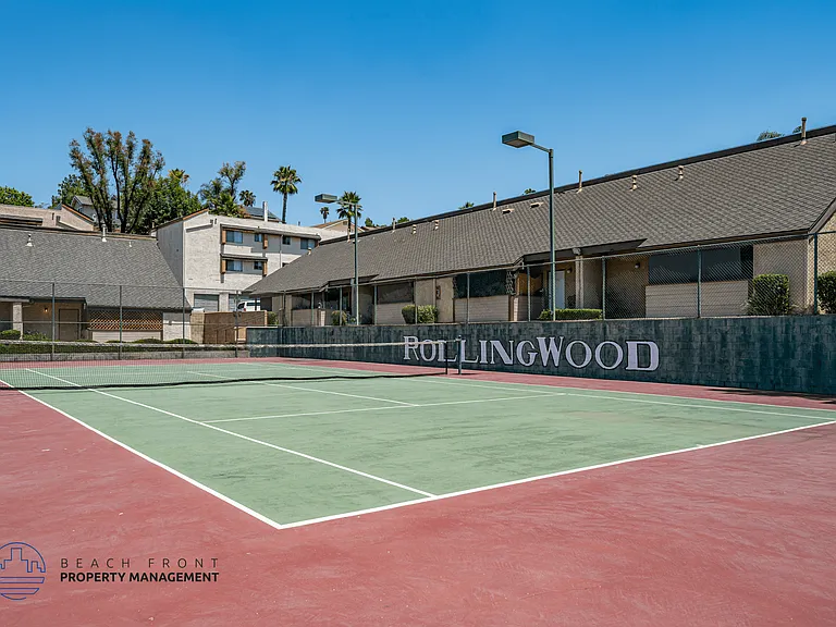 Rollingwood Apartments — Photo 20