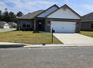 1812 Loebner Ln, Cullman, AL 35055