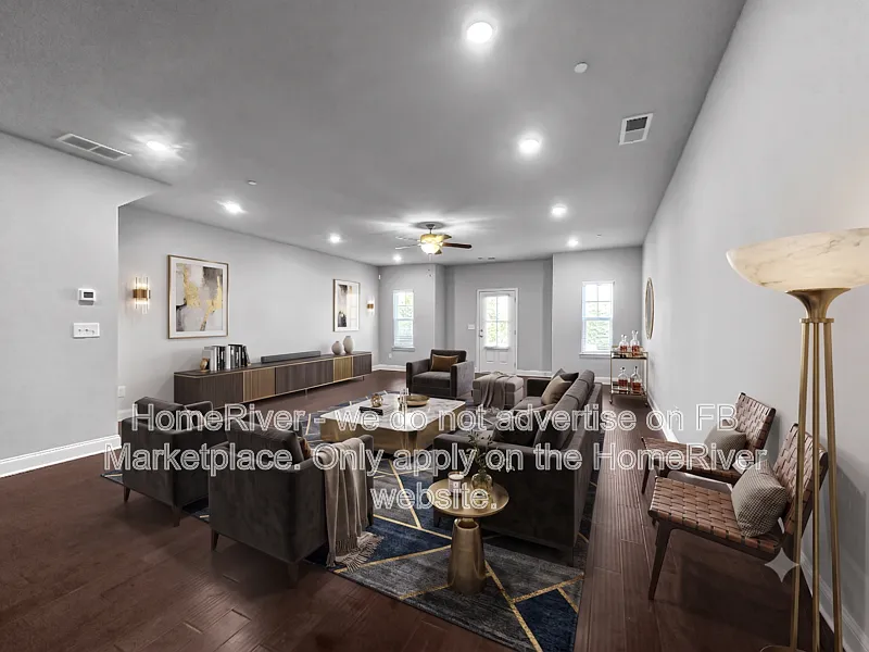 2335 May St #4F