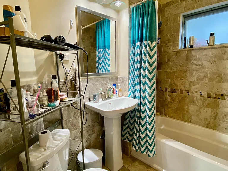 258 Belmont St #R1 — Photo 8
