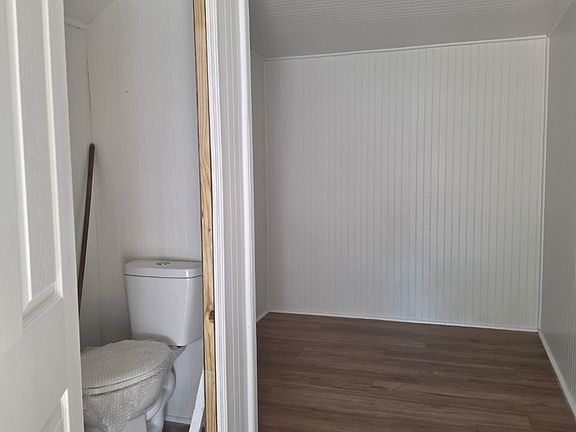 3rd image of 1875 Haynie Drive Ext #2