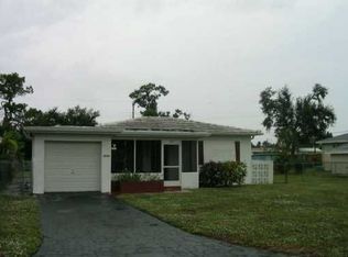 325 SW 68th Ave, Pembroke Pines, FL 33023
