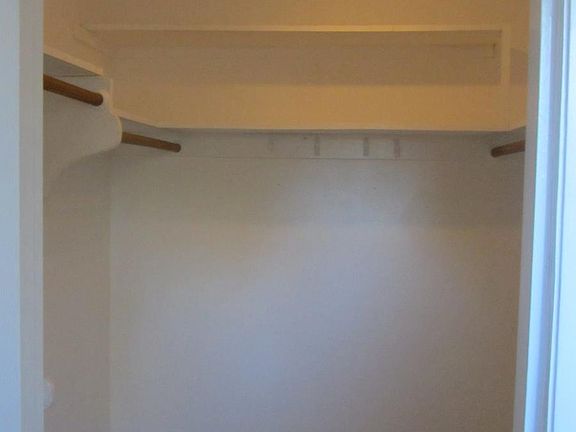 Walk in closet