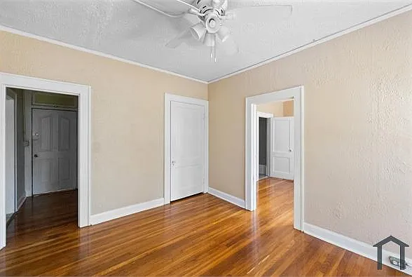 323 N Westland Ave #10 — Photo 7