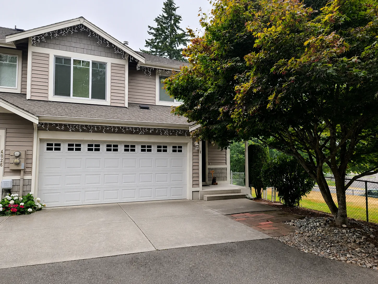 3 bed, 2.5 bath, 1523 sqft, $3,200 — Photo 1