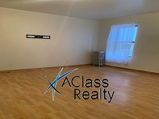 3rd image of 159-10 Sanford Ave #202