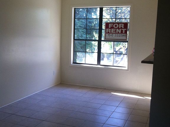 4th image of 1589 Biscay Way APT C