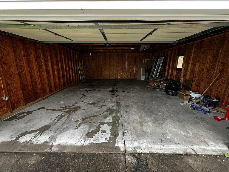 233 Superior St — Photo 7