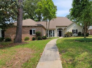 1288 Springwater Dr, Mandeville, LA 70471