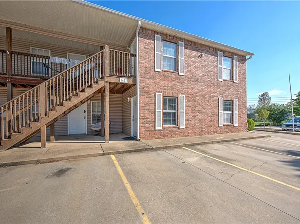1437 W Sligo St, Fayetteville, AR 72701