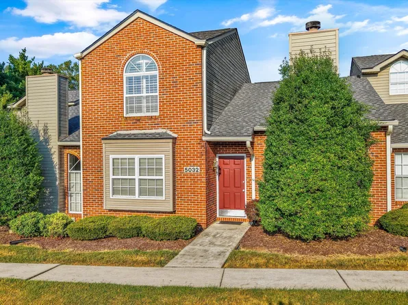 5032 Griffins Gate Ln, Knoxville, TN 37912