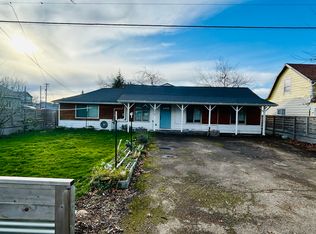 520 N Walnut St, Independence, OR 97351