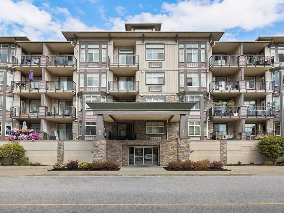 1st image of 45893 Chesterfield Ave #212