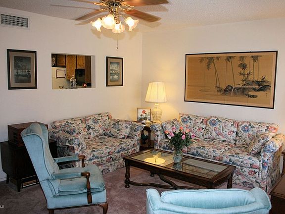 3rd image of 2311 S Farnsworth Dr Unit 65