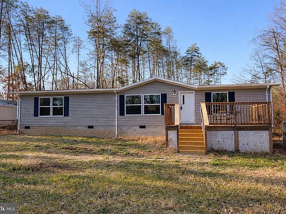 2nd image of 10000 Hummingbird Ln