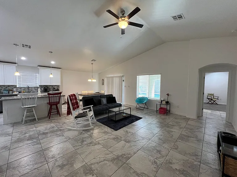 12625 E 48th Dr — Photo 3