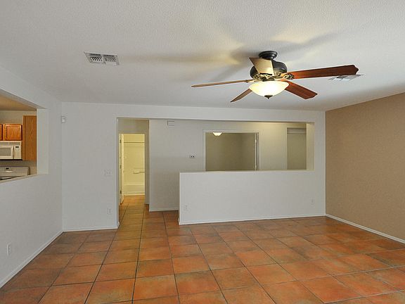 3rd image of 9260 N Red Diamond Ave