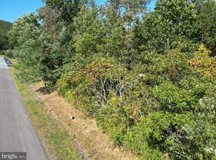 35 Cedar Creek Dr, Ashland, PA 17921