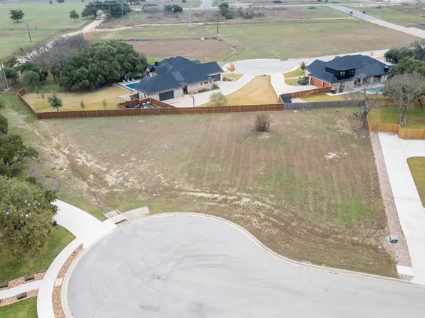 1284 Ambrose Dr, Salado, TX 76571