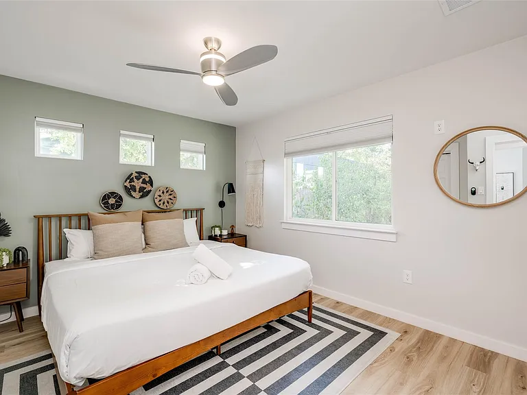2516 Friar Tuck Ln — Photo 18
