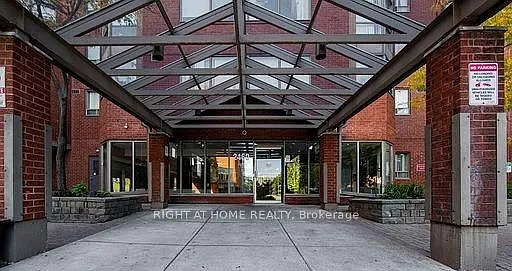2460 Eglinton Ave E #1714 — Photo 2
