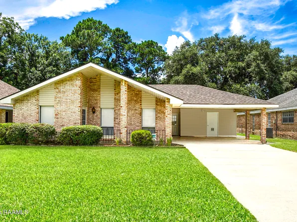 108 Orangewood Dr, Lafayette, LA 70503